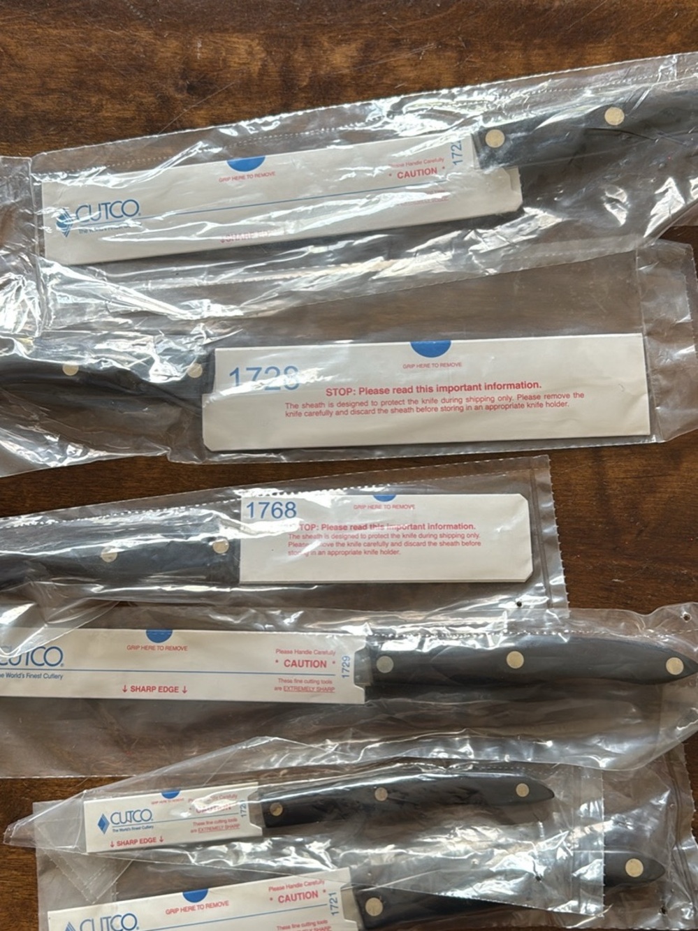 Cutco Black and Silver Kitchen Knife Set - Cutlery Pack